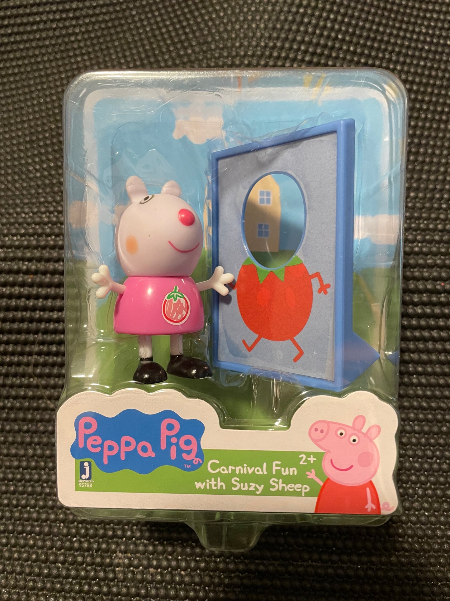 Peppa Pig Carnival Fun with Suzy Sheep Figure & Accessory