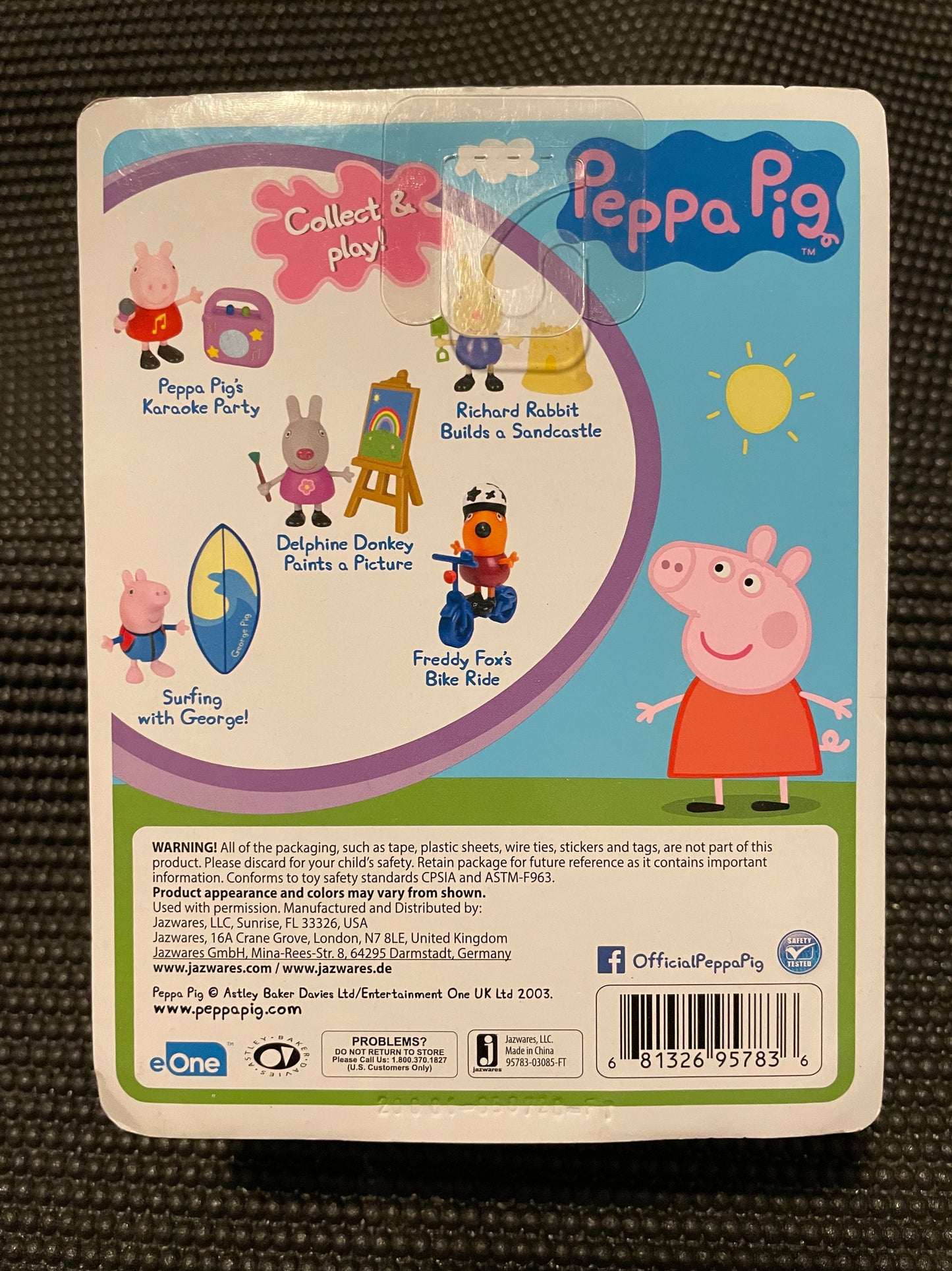 Peppa Pig Carnival Fun with Suzy Sheep Figure & Accessory