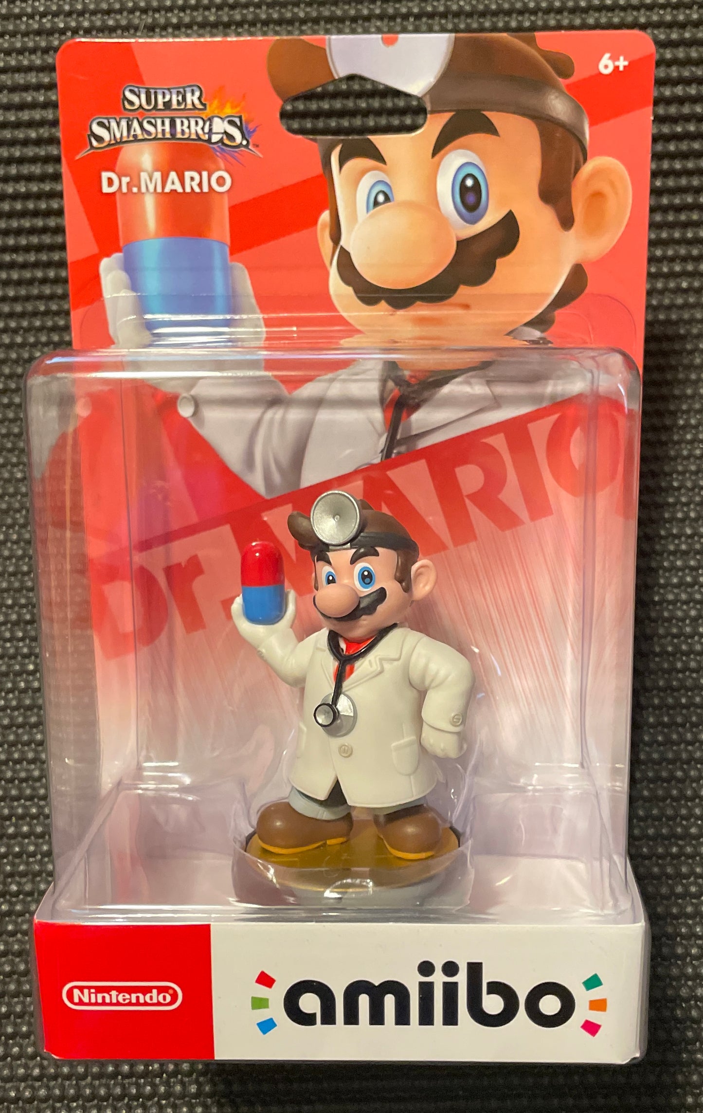 Nintendo Amiibo Dr. Mario Super Smash Bros. Series