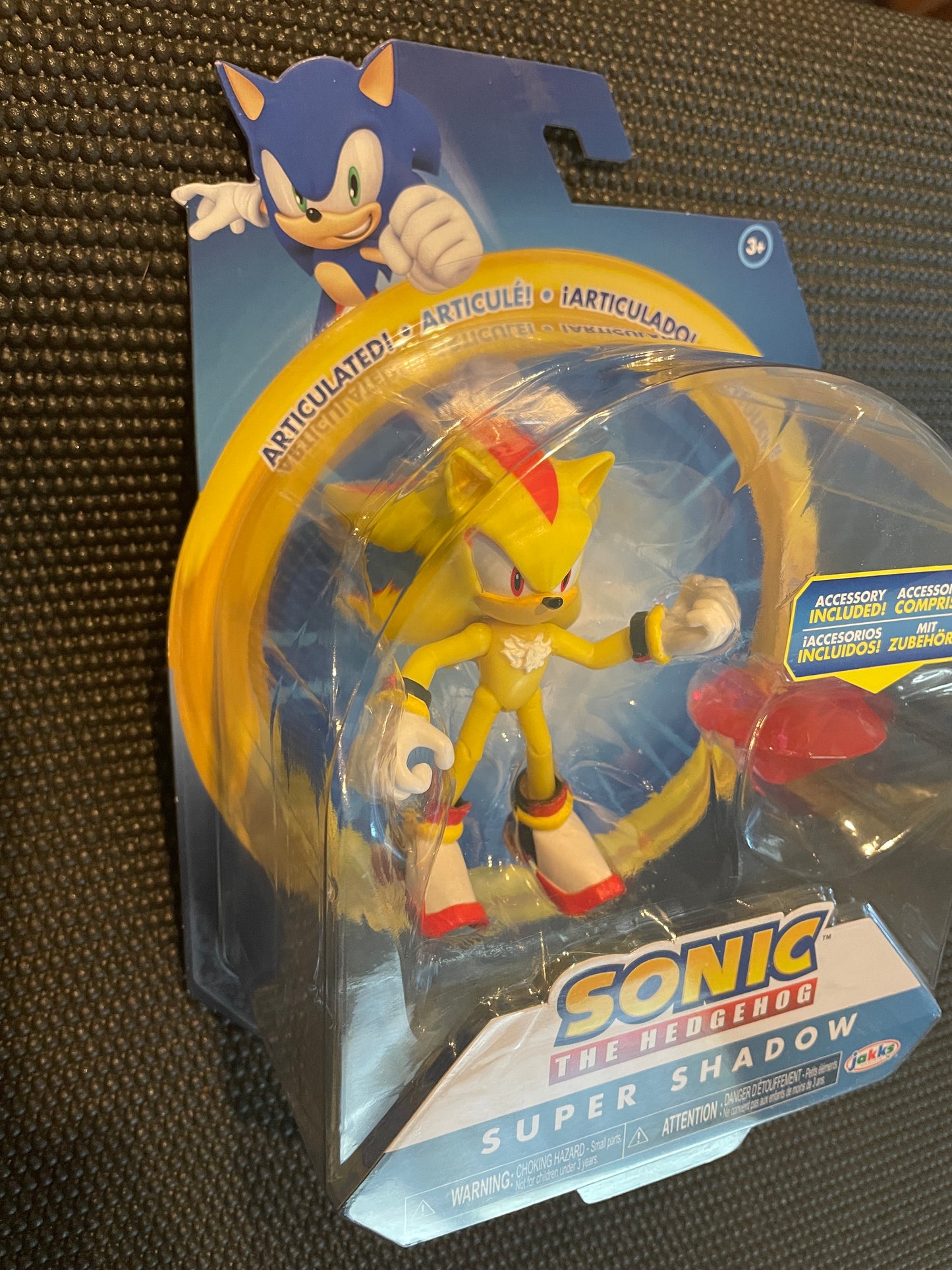 Sonic the Hedgehog Super Shadow with Chaos Emerald 4” Action Figure Jakks Pacific